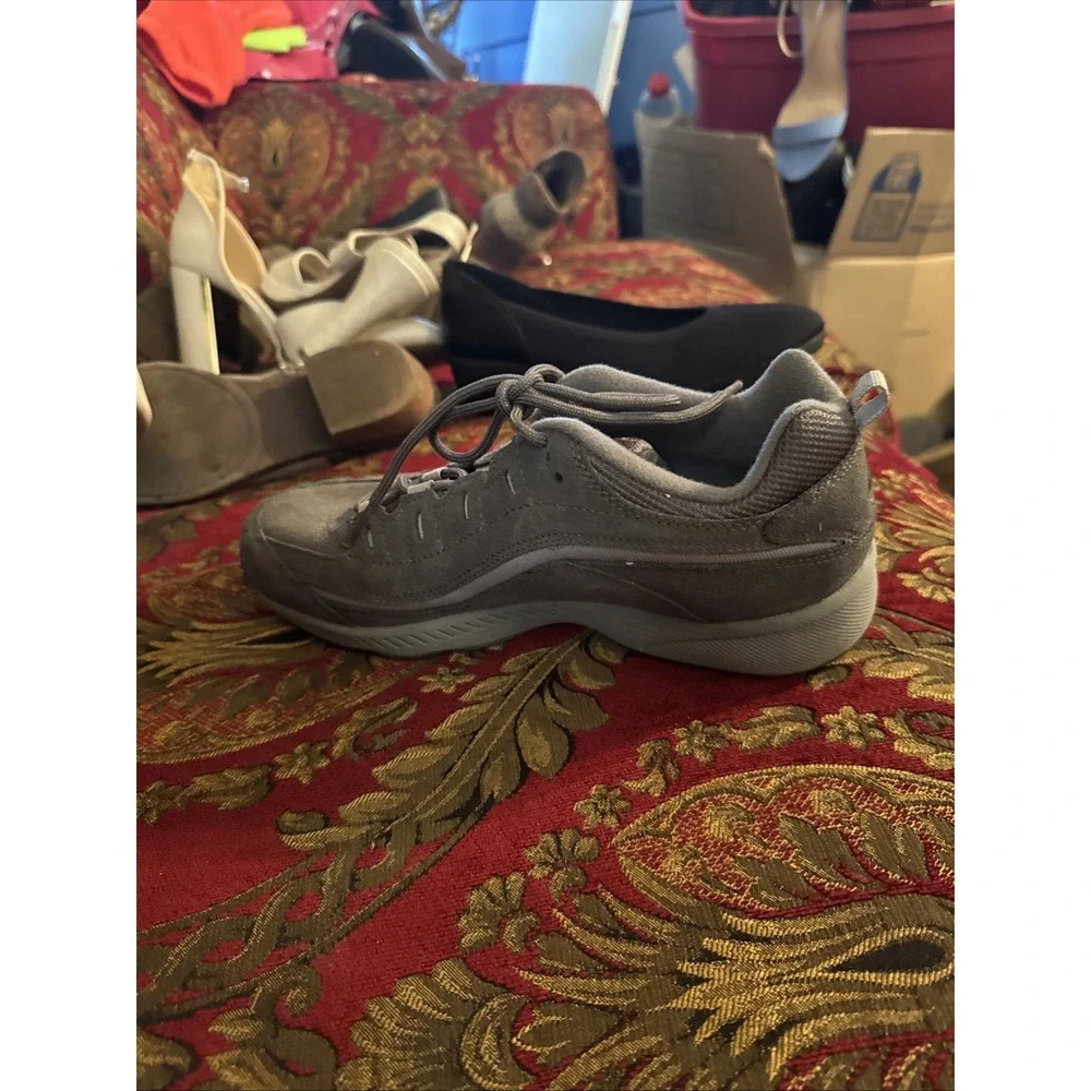 EASY SPIRIT WALK RUN TENNIS SHOES WOMENS GRAY STYLE SEROMY 22 SIZE 9M SNEAKERS